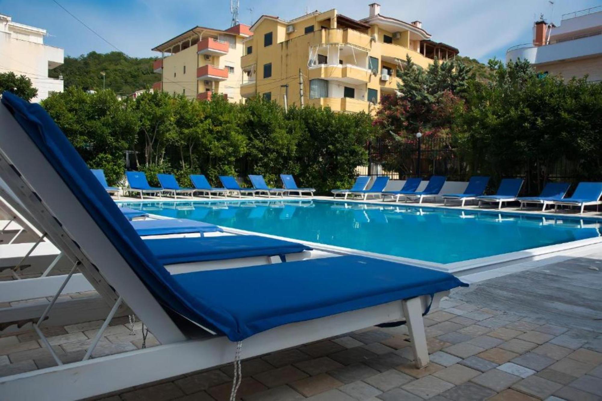 Besani 4* Durrës